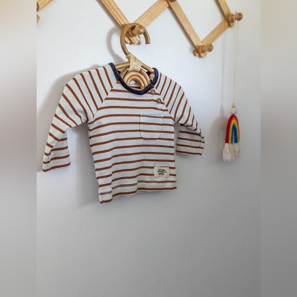 H&M Long Sleeve Top in White & Brown Stripes (1-2m)